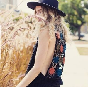 b SHARP Sleeveless Crochet Back Turtleneck Sweater